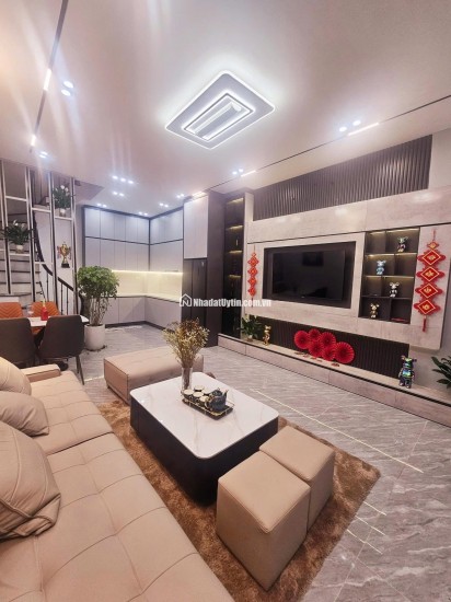 Bán nhà Nguyễn Đức Cảnh , Hoàng Mai , 42m2 4T giá bán 8,1 Tỷ